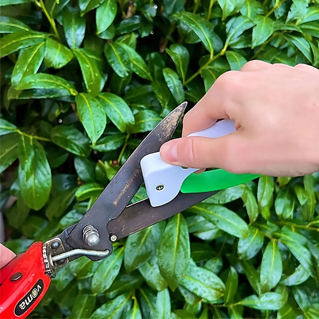 1Pcs Knife Sharpener Upgrade Your Kitchen Knives with This Portable Knife Sharpener - Perfect for Outdoor Use