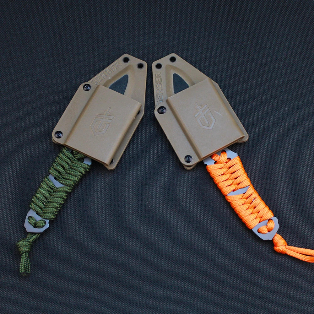 Total length of the knife: 19.6CM Blade length: 8.5 CM Blade width: 3.16CM Blade thickness: 4.05MM  Blade material: D2 Handle ma