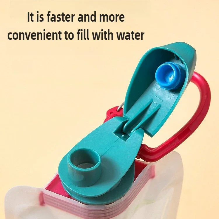 700ml Portable Water Bag Foldable Sports Water Bottle for Hiking Camping Outdoor Activities Reusable Soft Hydration Bladder