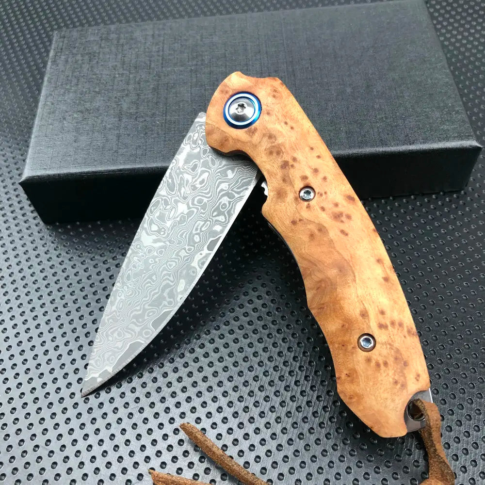 Trskt Damascus Tactical Knife Camping Knives Flipper Folding Hunting Survival Knife Pocket Edc Tool Wood Handle Dropshipping