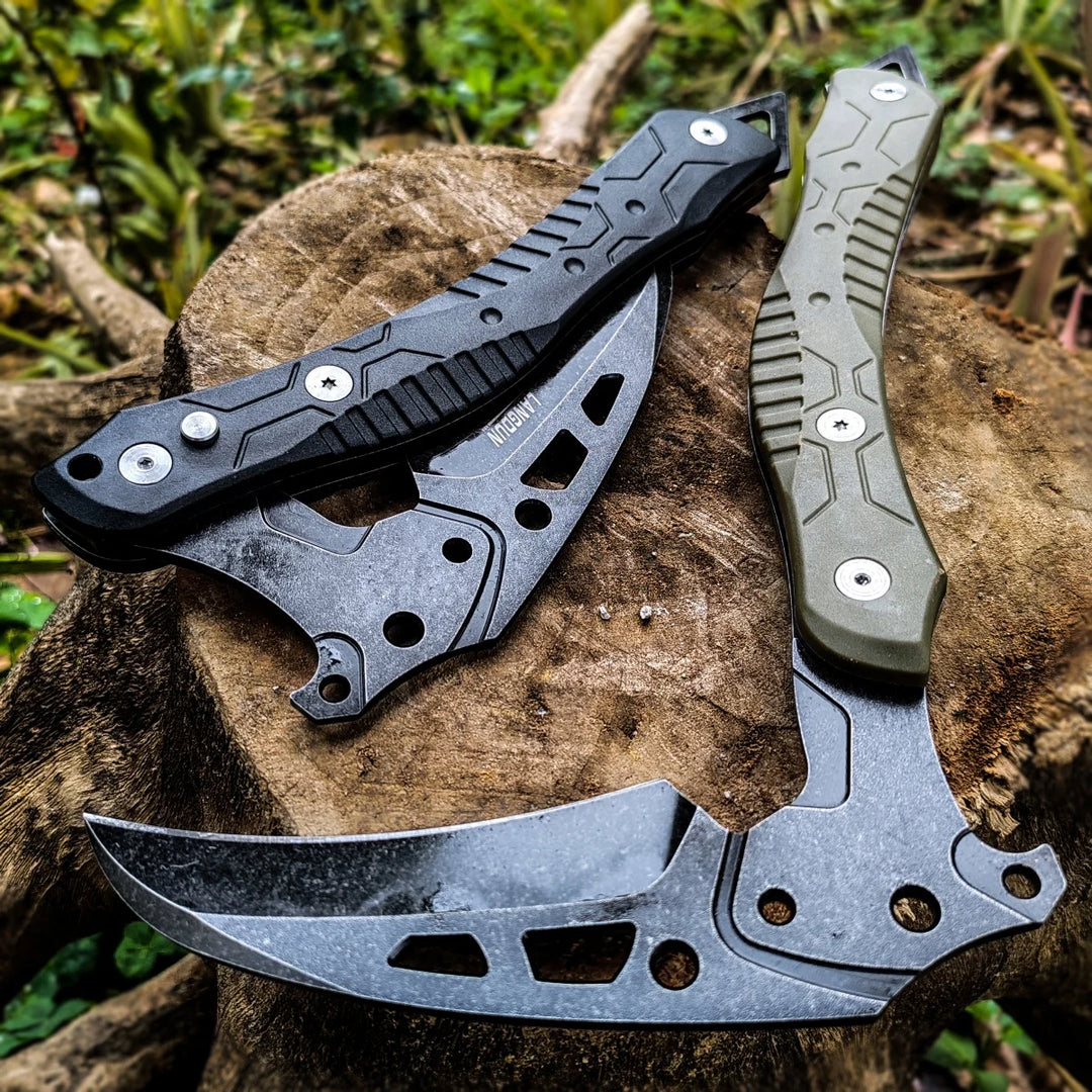 Folding Multifunctional Camping Mountain Axe, Life-saving and Firefighting Folding Tactical Axe
