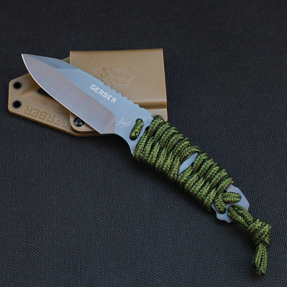 Total length of the knife: 19.6CM Blade length: 8.5 CM Blade width: 3.16CM Blade thickness: 4.05MM  Blade material: D2 Handle ma